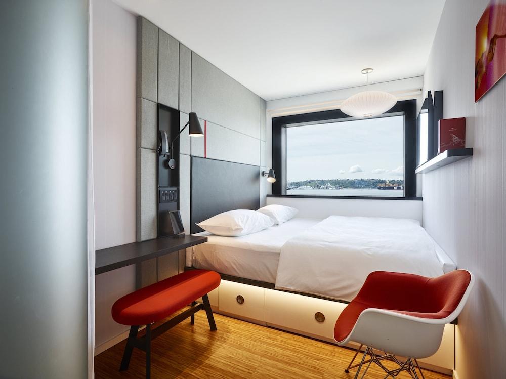citizenM Seattle Pioneer Square