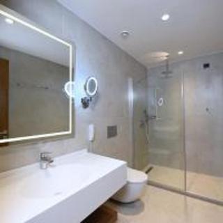 Cher Hotel