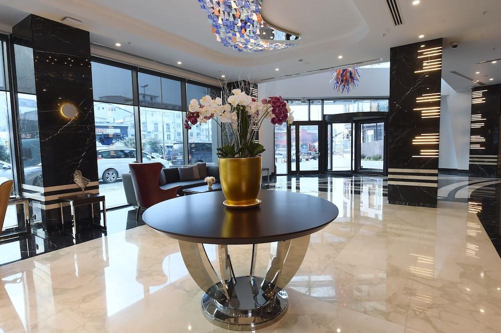 Cher Hotel