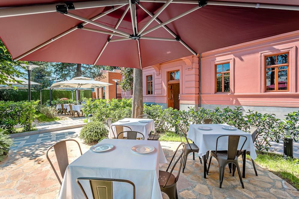 Ramada by Wyndham Tbilisi Old City