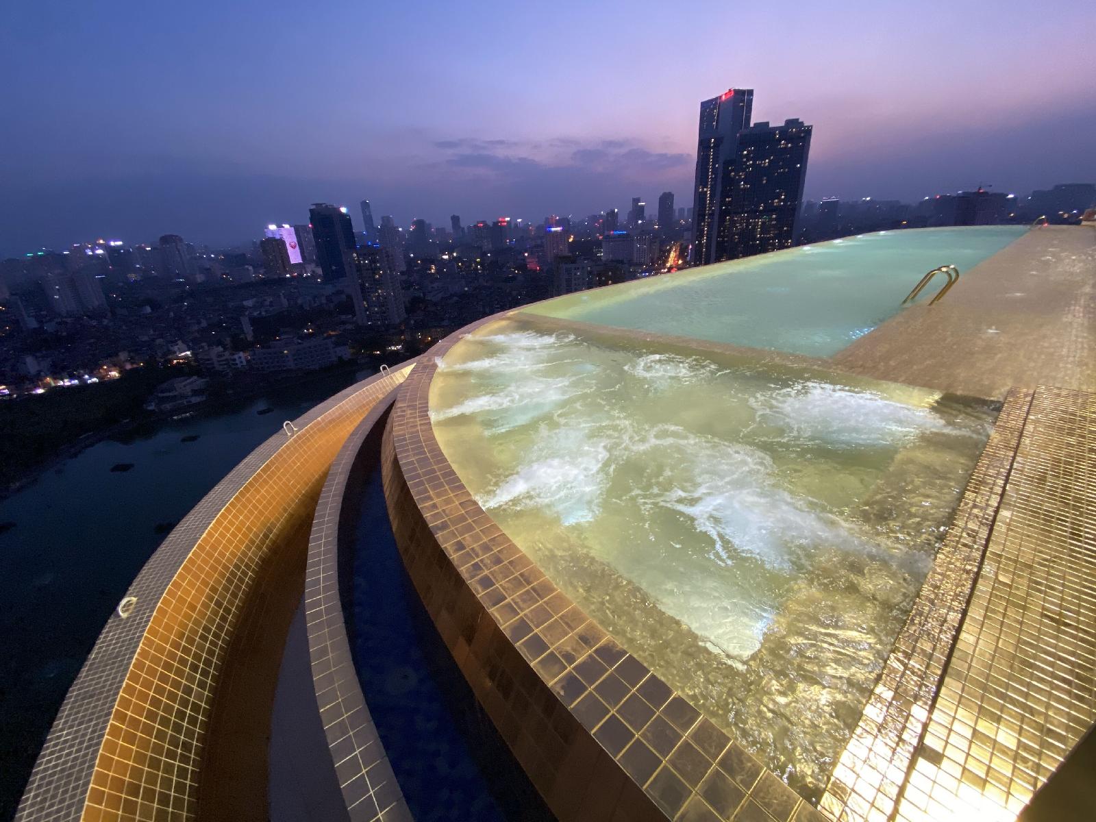 Dolce by Wyndham Hanoi Golden Lake