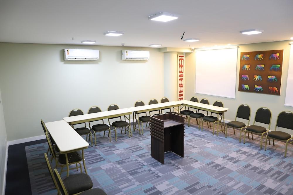 Ramada by Wyndham Manaus Torres Center