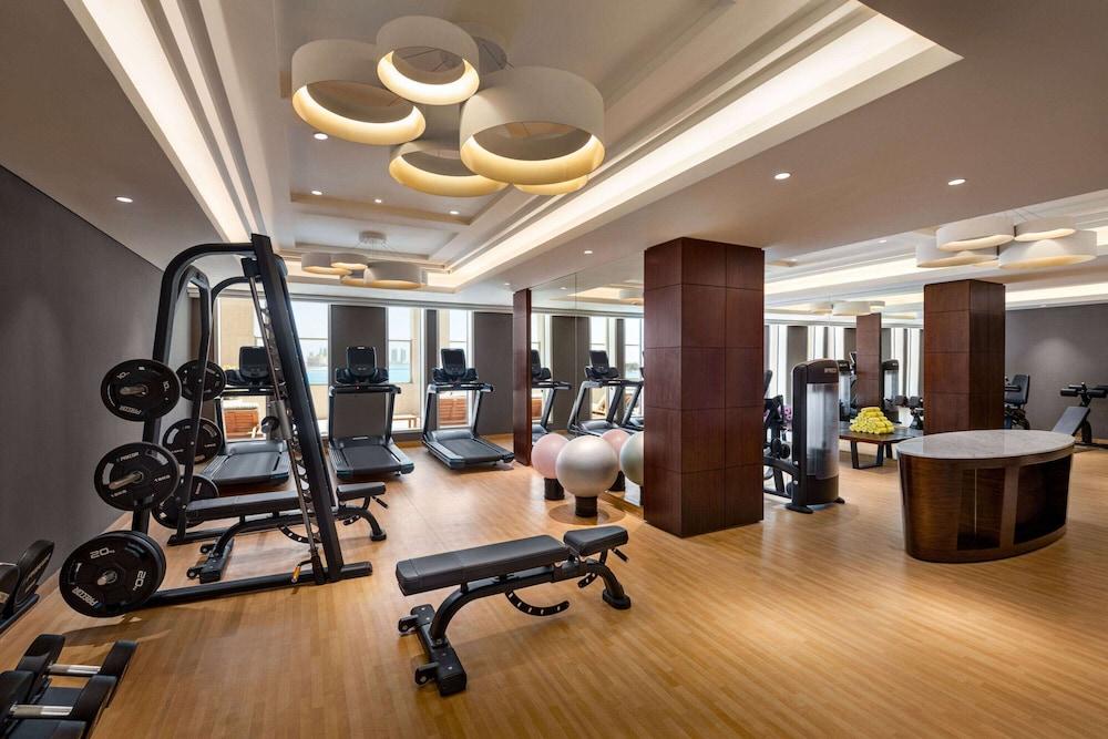 Wyndham Grand Doha West Bay Beach