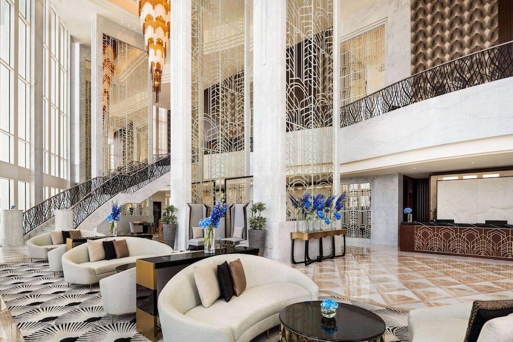 Wyndham Grand Doha West Bay Beach