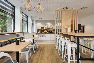 Super 8 by Wyndham Koblenz