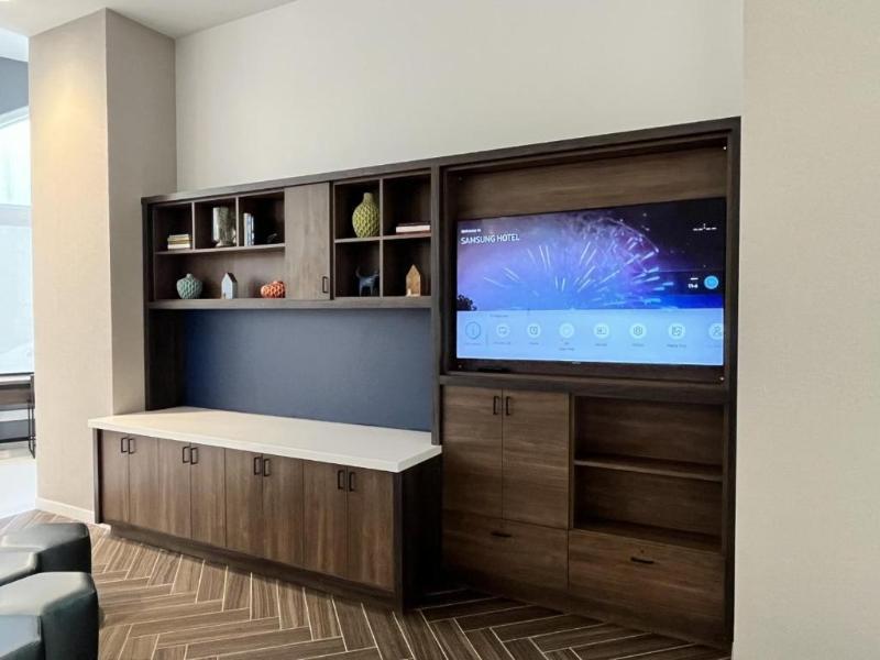 Home2 Suites by Hilton St Louis Downtown