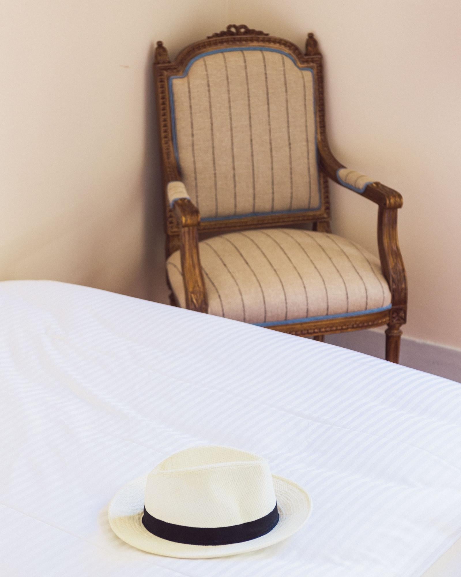 Aktion Ericeira Lodge