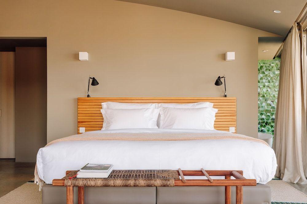 Immerso Hotel