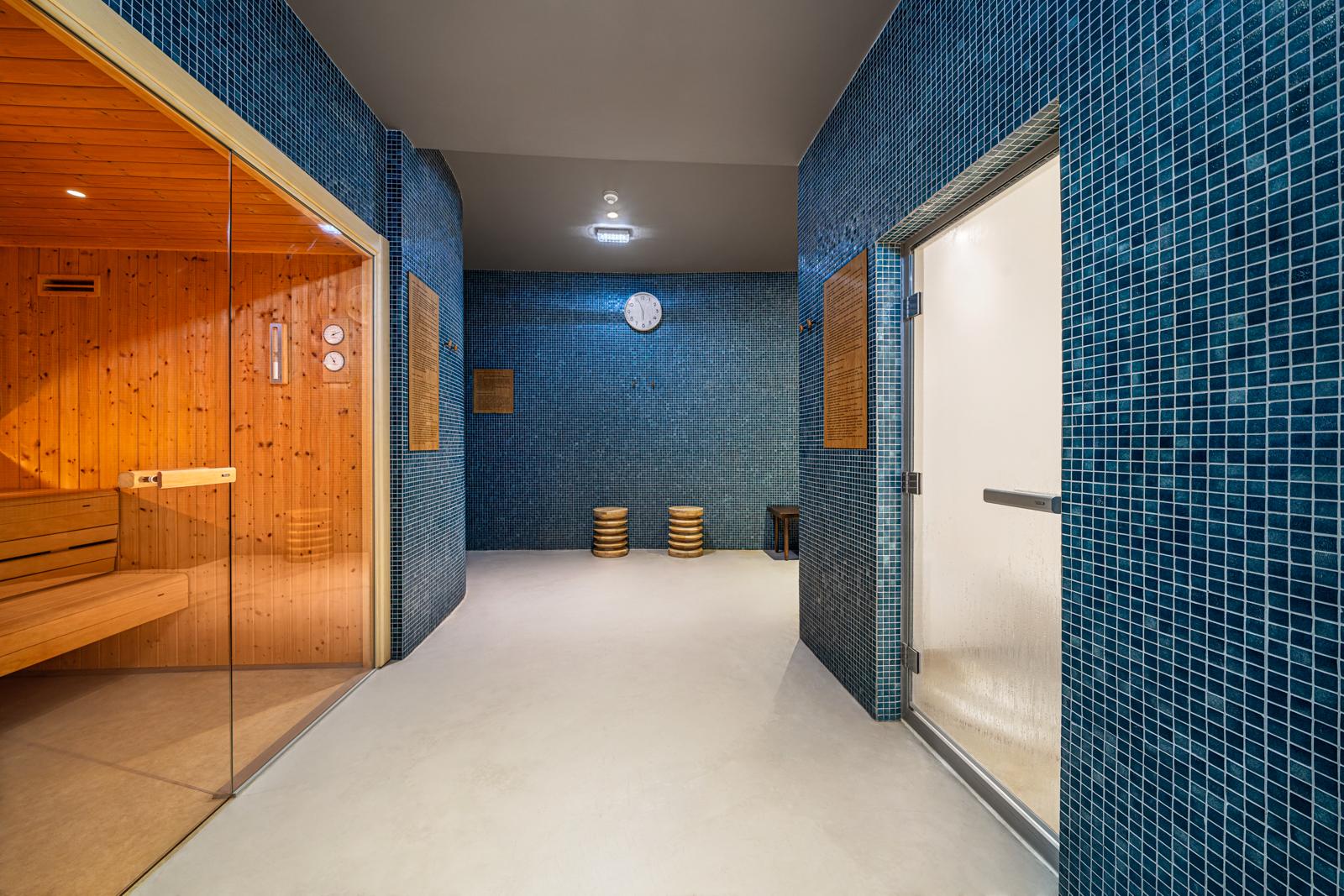 Immerso Hotel