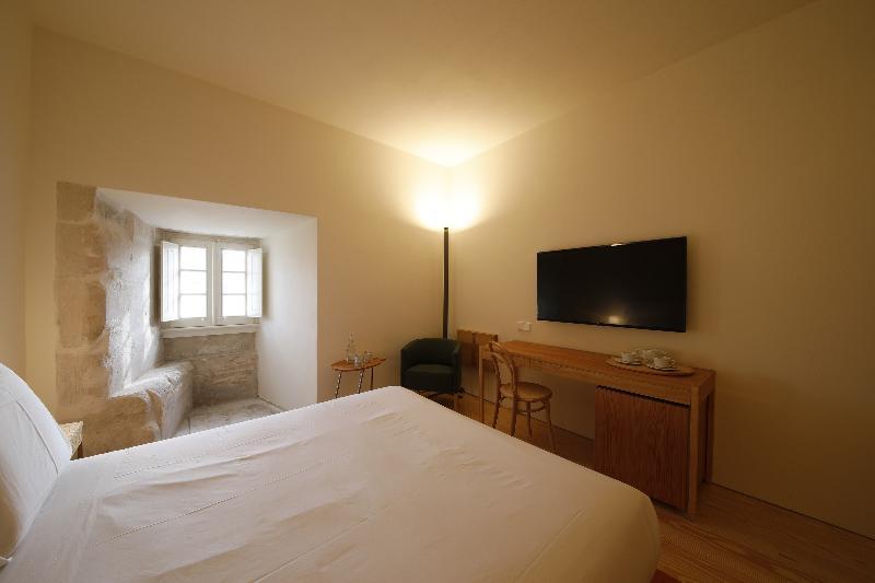 Montebelo Mosteiro de Alcobaca Historic Hotel