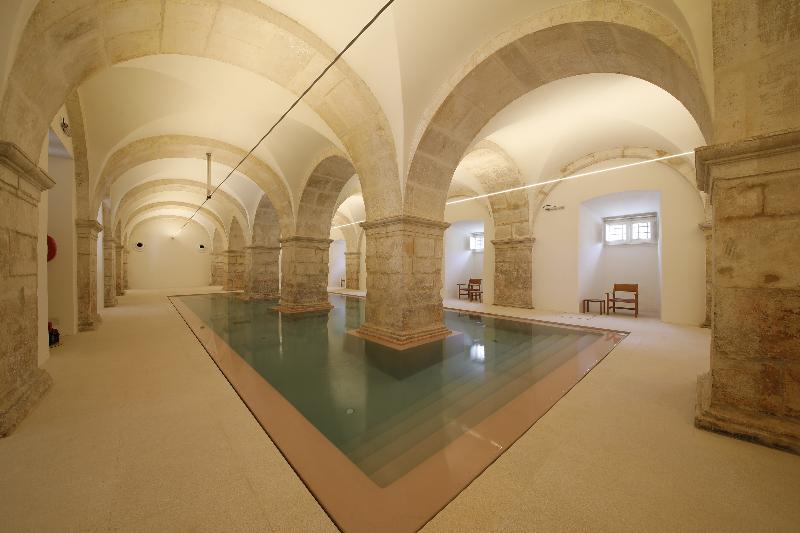 Montebelo Mosteiro de Alcobaca Historic Hotel