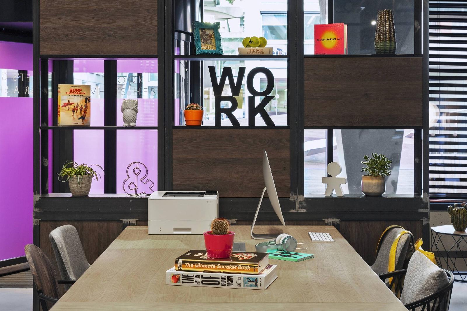 Moxy Lausanne City