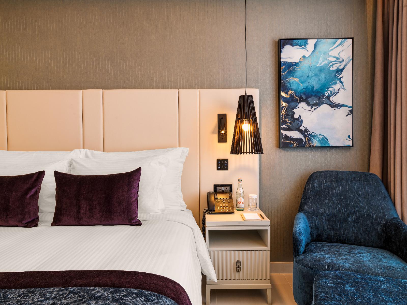 Amanti MadeForTwo Hotels