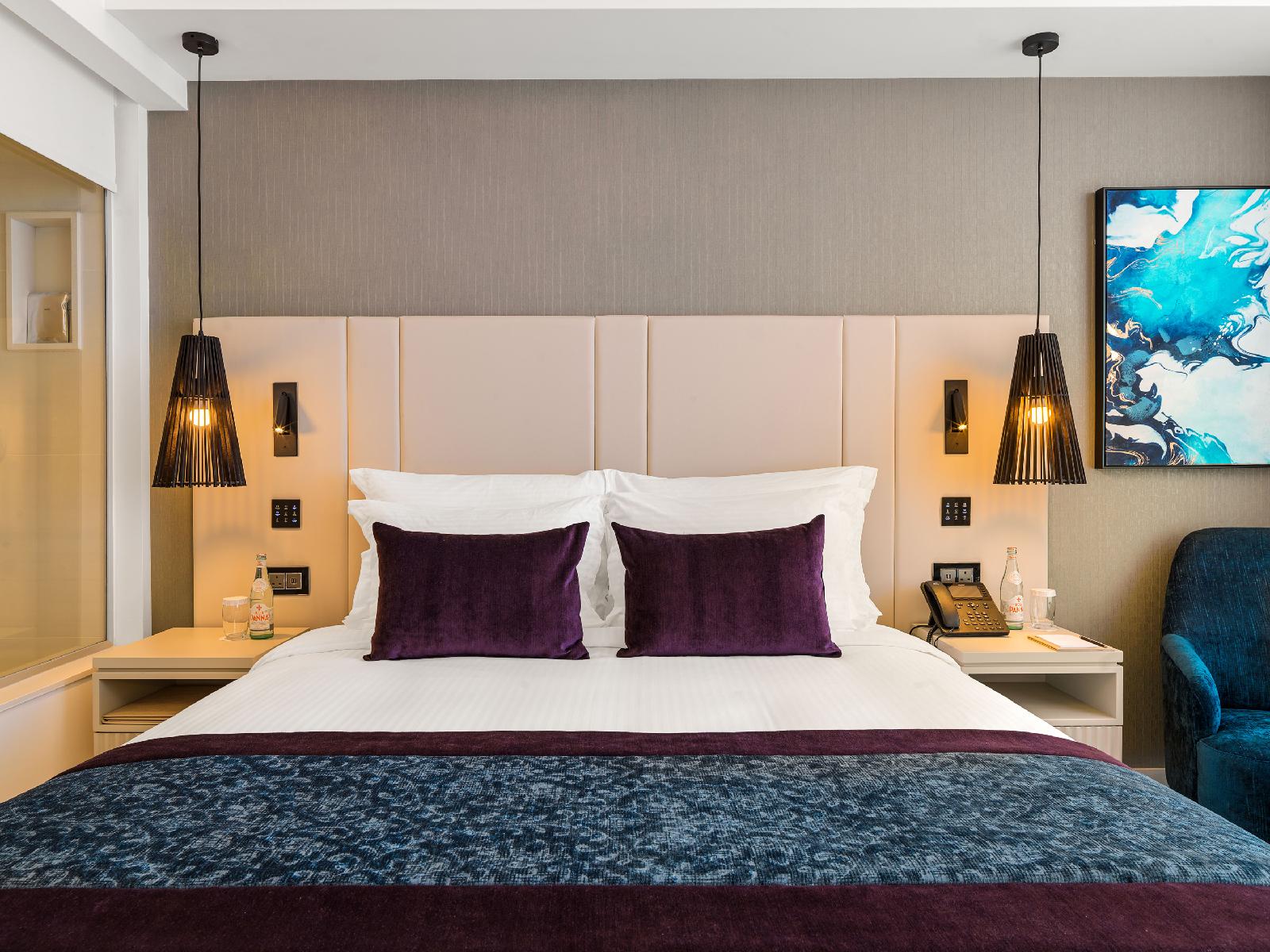Amanti MadeForTwo Hotels