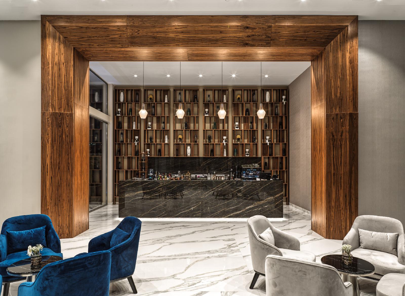 Amanti MadeForTwo Hotels