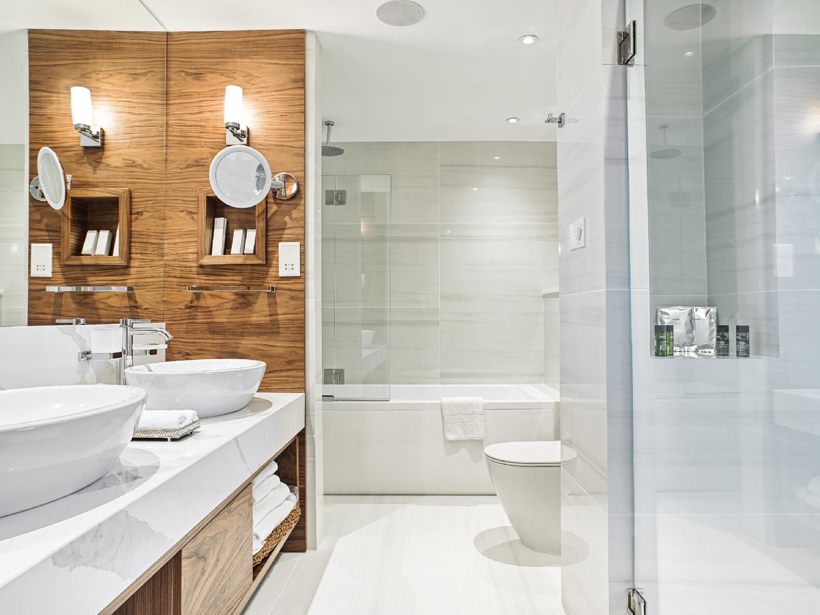 Amanti MadeForTwo Hotels