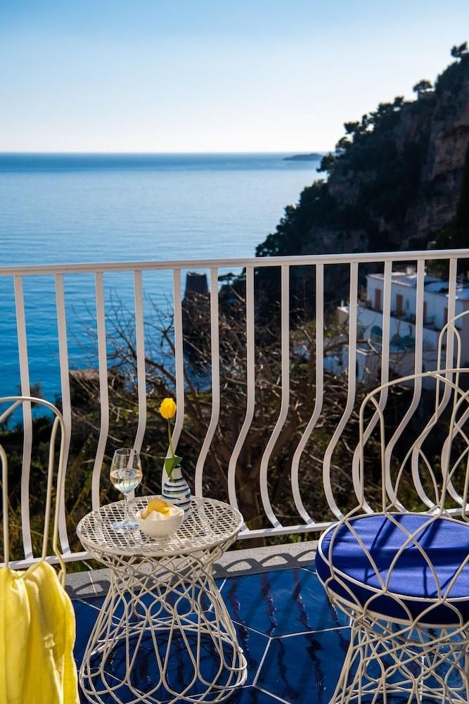 Imperati Suites