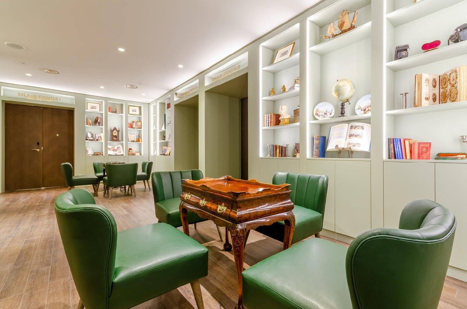 The Emerald House Lisbon, Curio Collection by Hilton