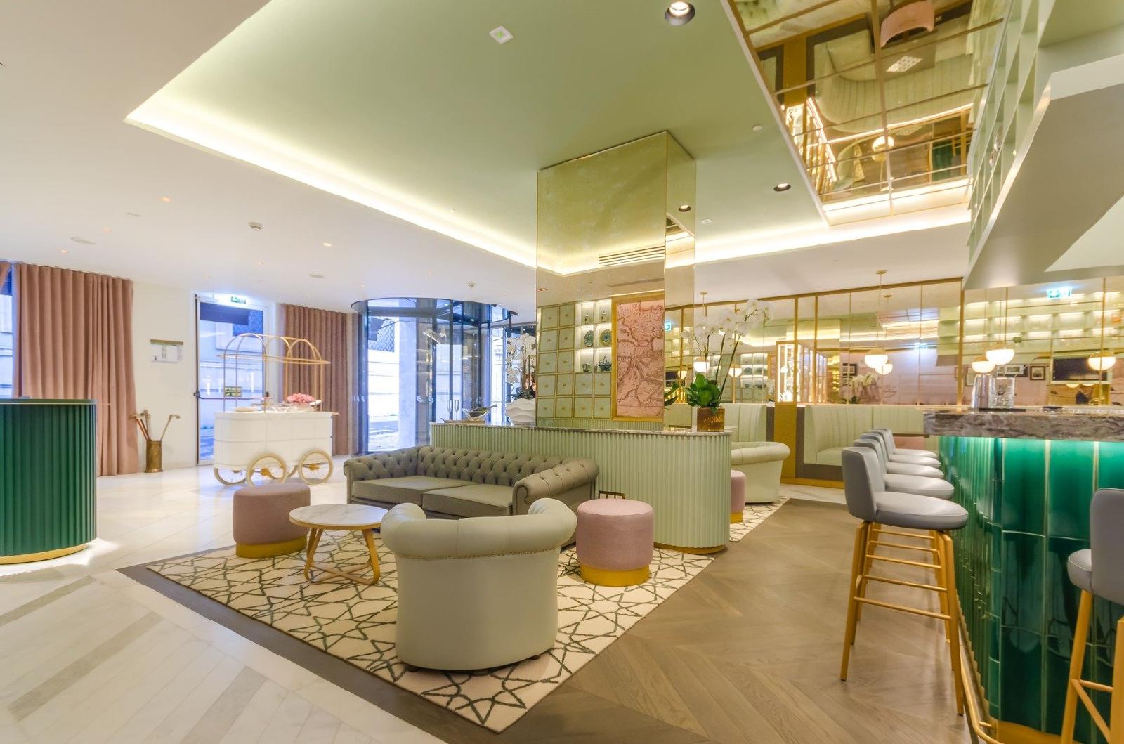 The Emerald House Lisbon, Curio Collection by Hilton