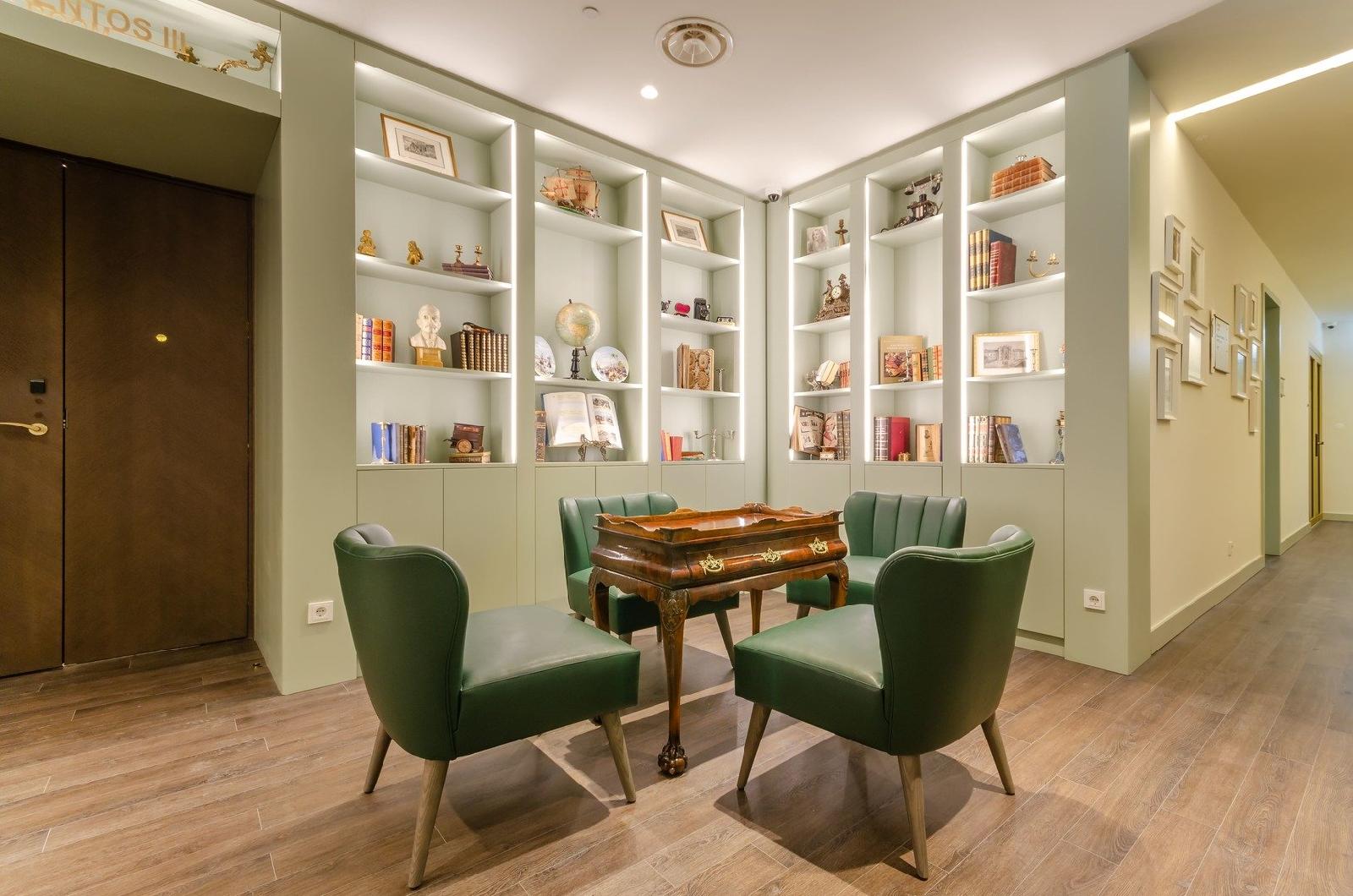 The Emerald House Lisbon, Curio Collection by Hilton