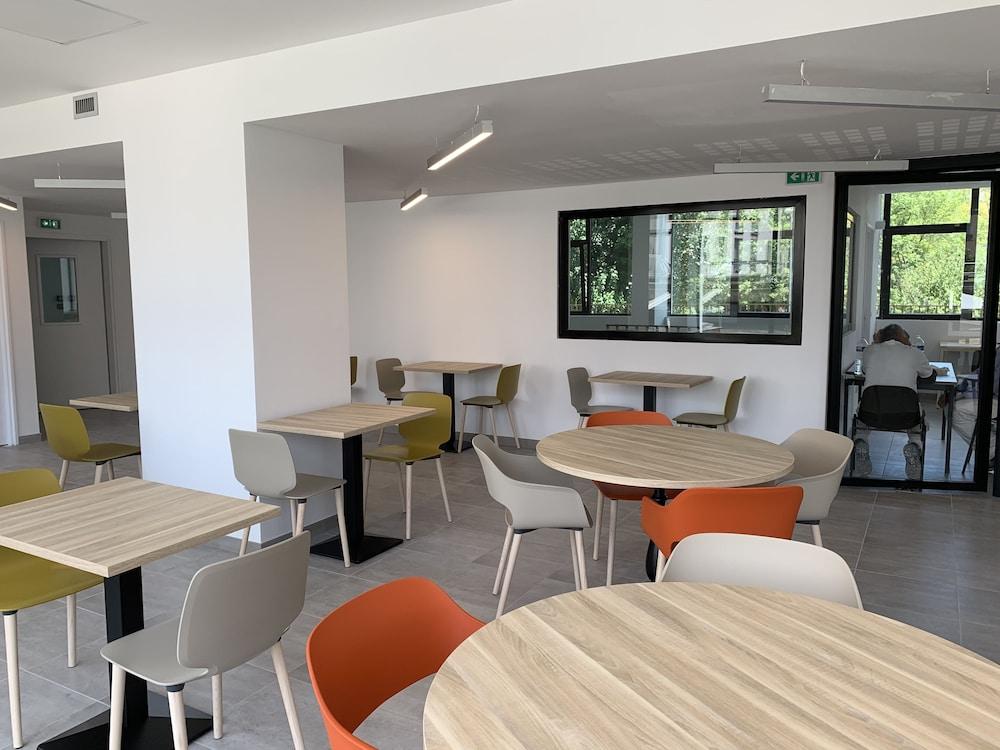 Moov'appart Hotel Clichy