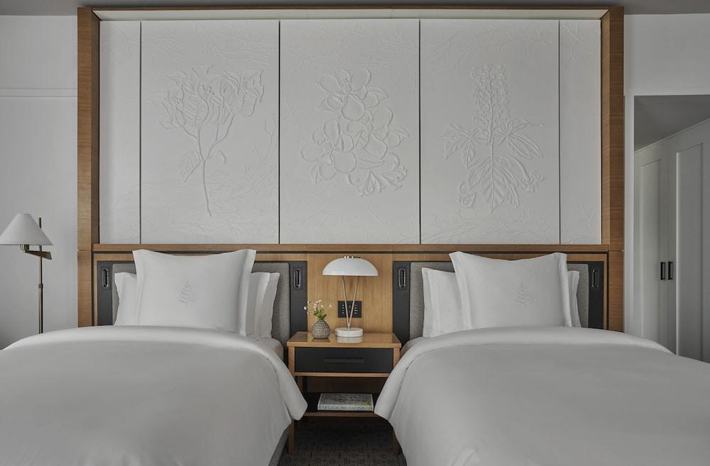 Four Seasons Hotel New Orleans