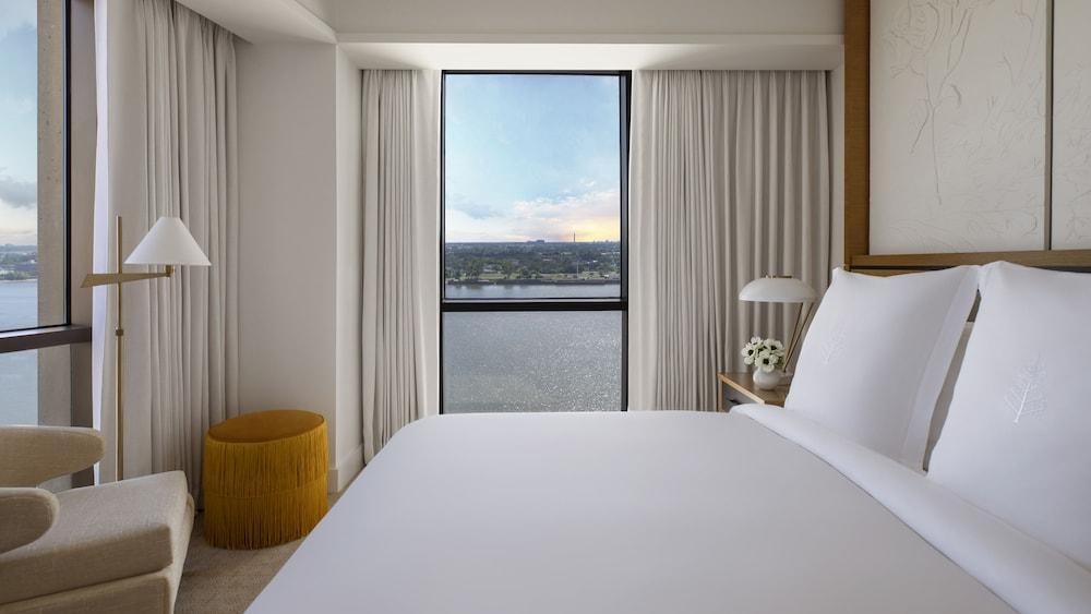Four Seasons Hotel New Orleans