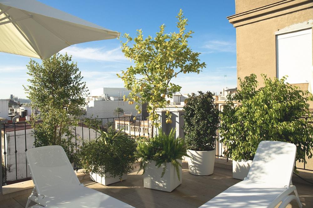Nqn Aparts & Suites Sevilla
