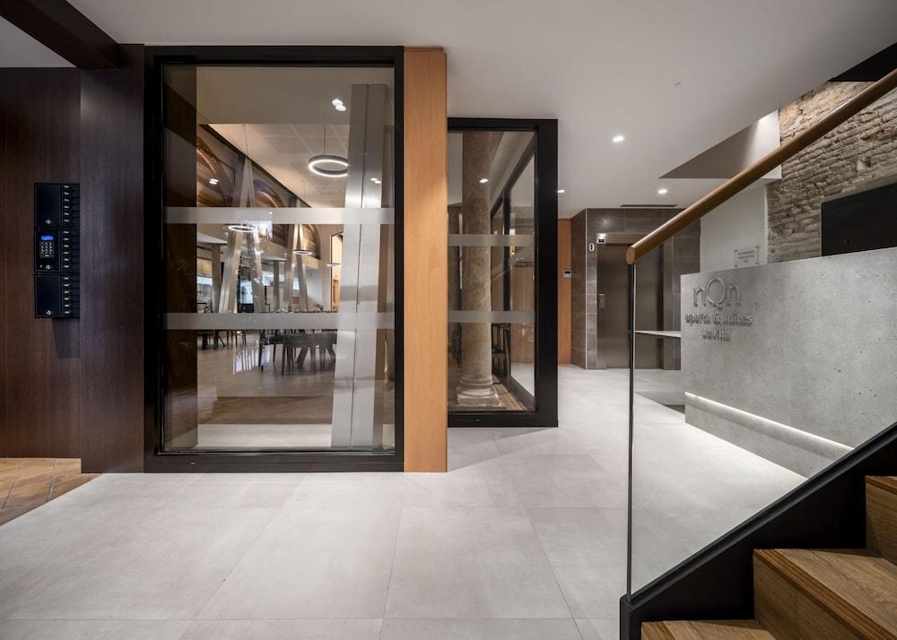 Nqn Aparts & Suites Sevilla