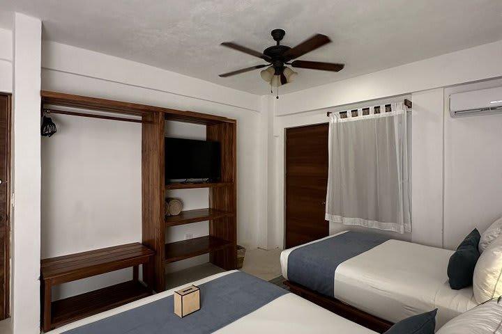 Noah Beach Hotel & Suites