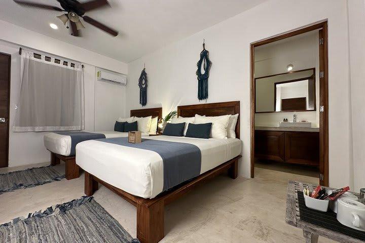 Noah Beach Hotel & Suites