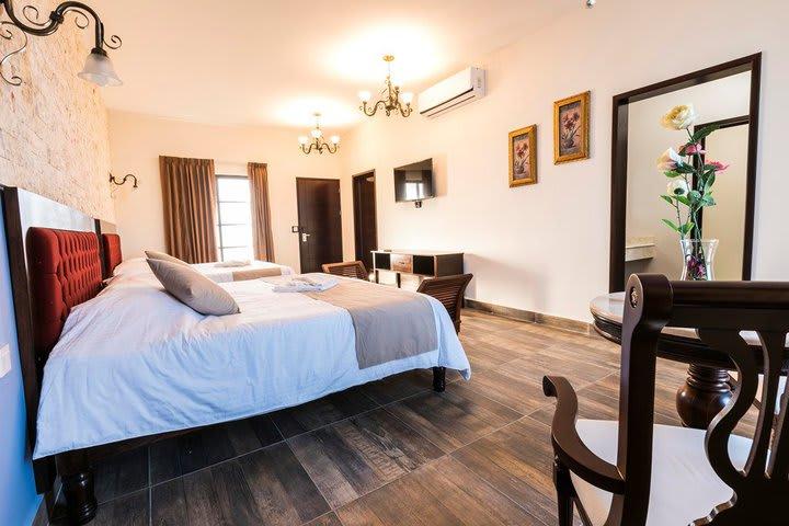 Hotel Los Frailes