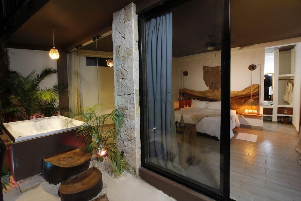 Akkuun Tulum Adults Only