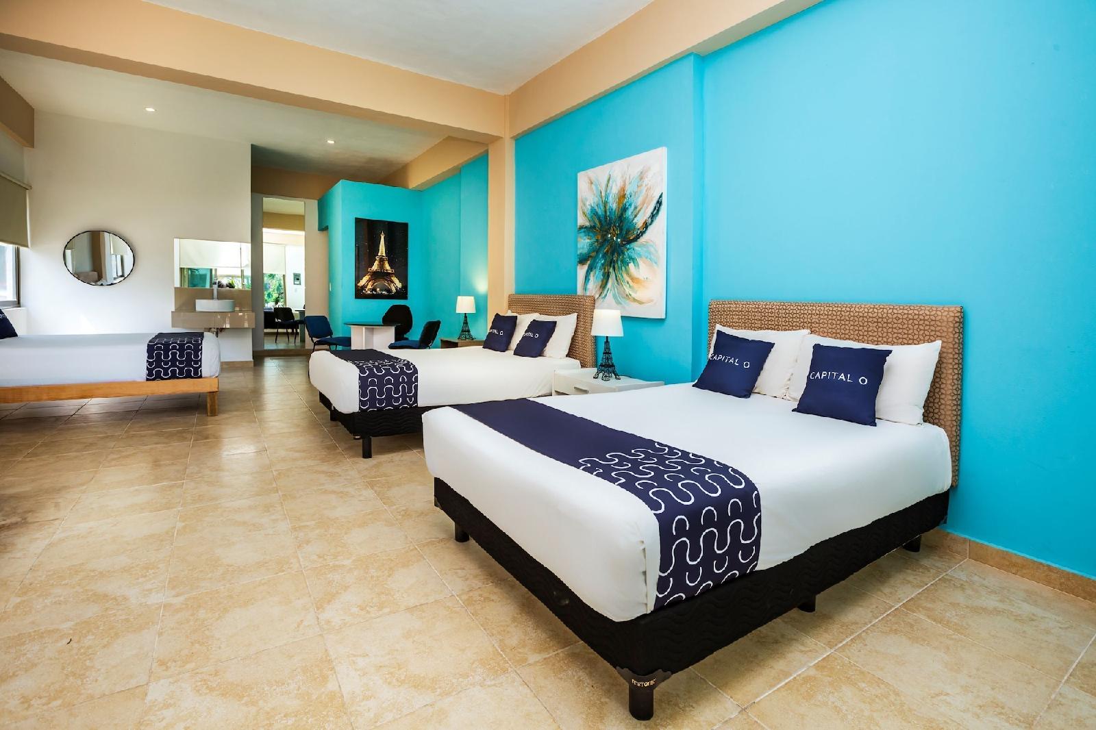 Capital O Cancun International Airport 24/7