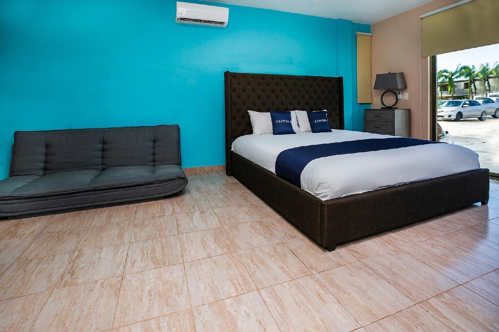 Capital O Cancun International Airport 24/7