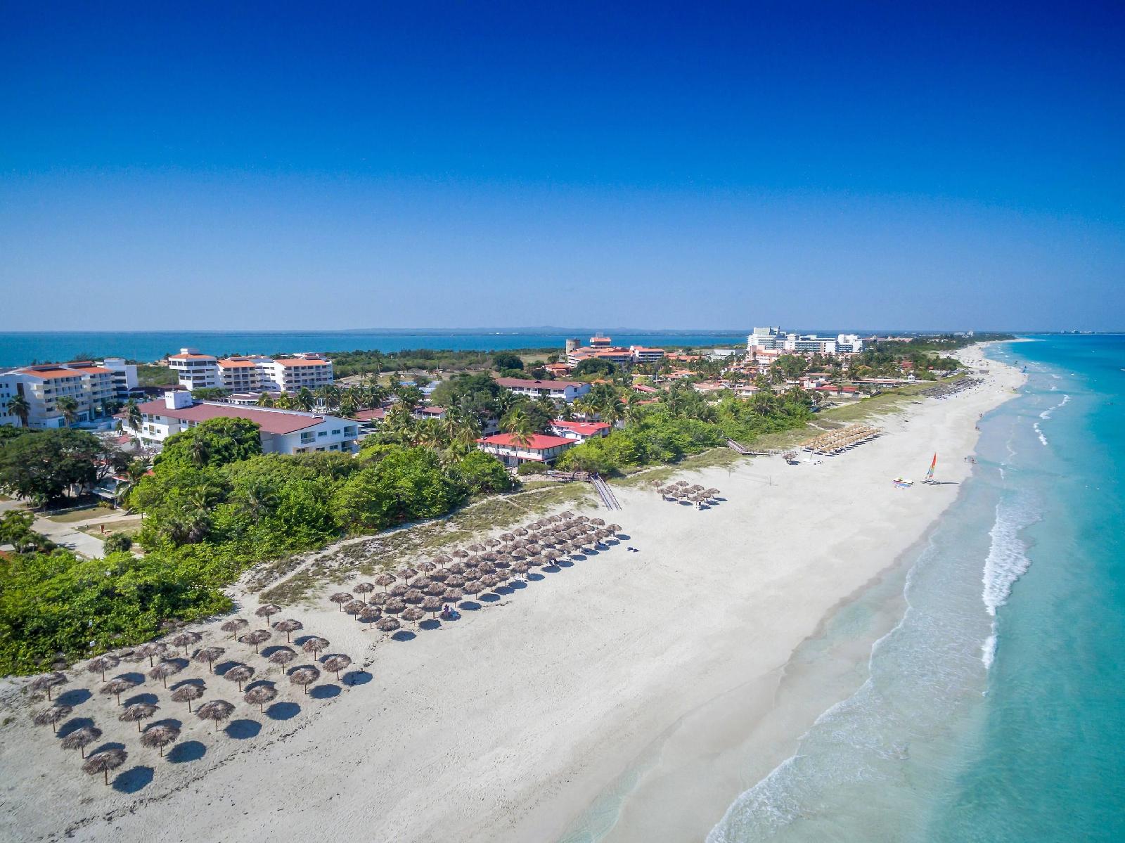 Sol Caribe Beach
