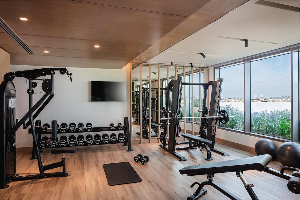 Holiday Inn Hotel & Suites Dubai Science Park, An Ihg Hotel 