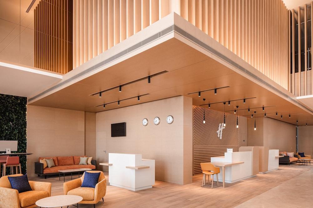 Holiday Inn Hotel & Suites Dubai Science Park, An Ihg Hotel 