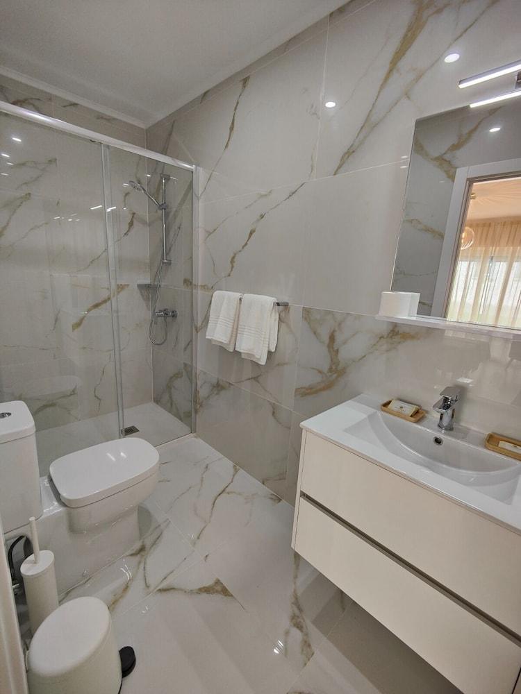 Corkoon Boutique Studios & Apartments - Duna Parque Group