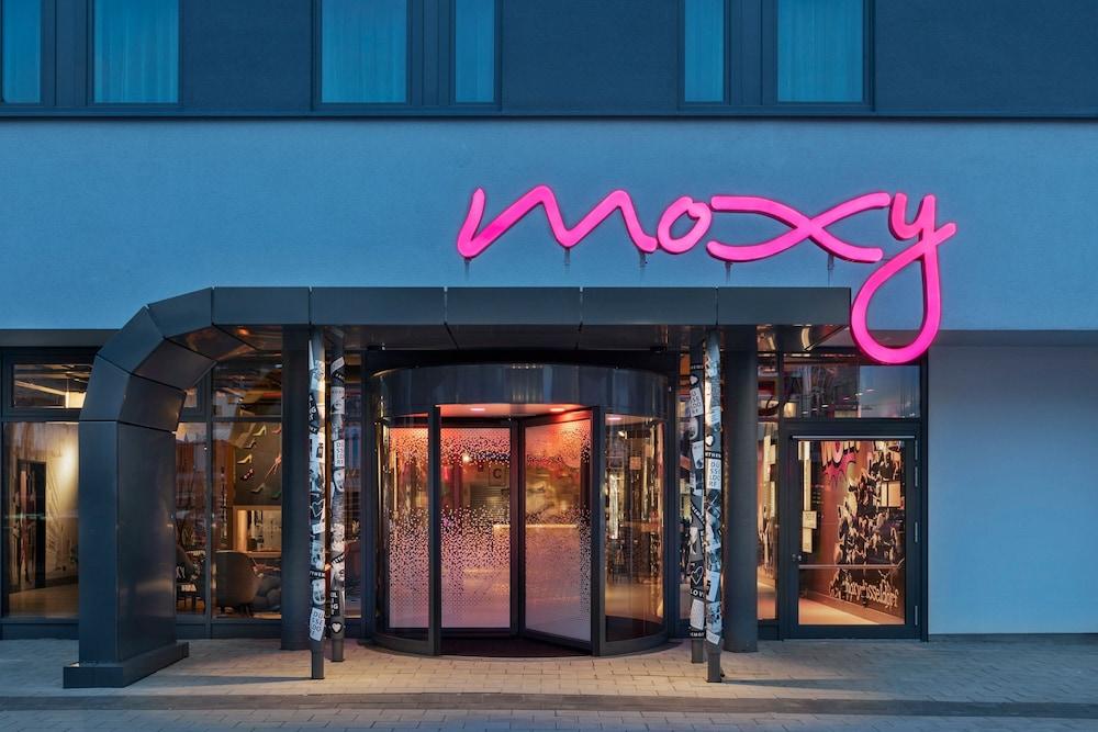 Moxy Dusseldorf City
