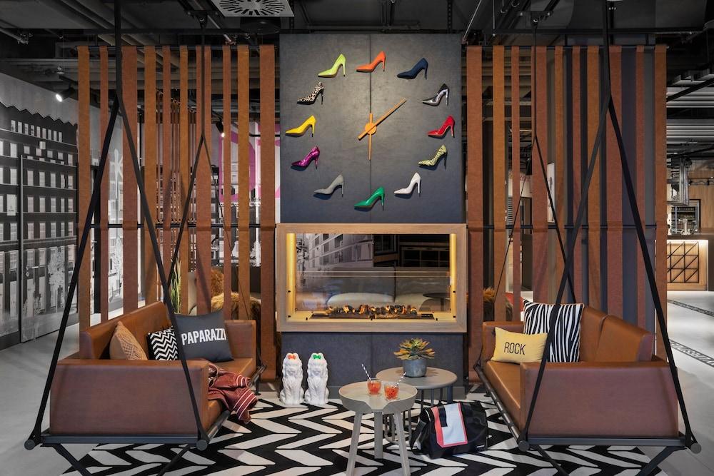 Moxy Dusseldorf City