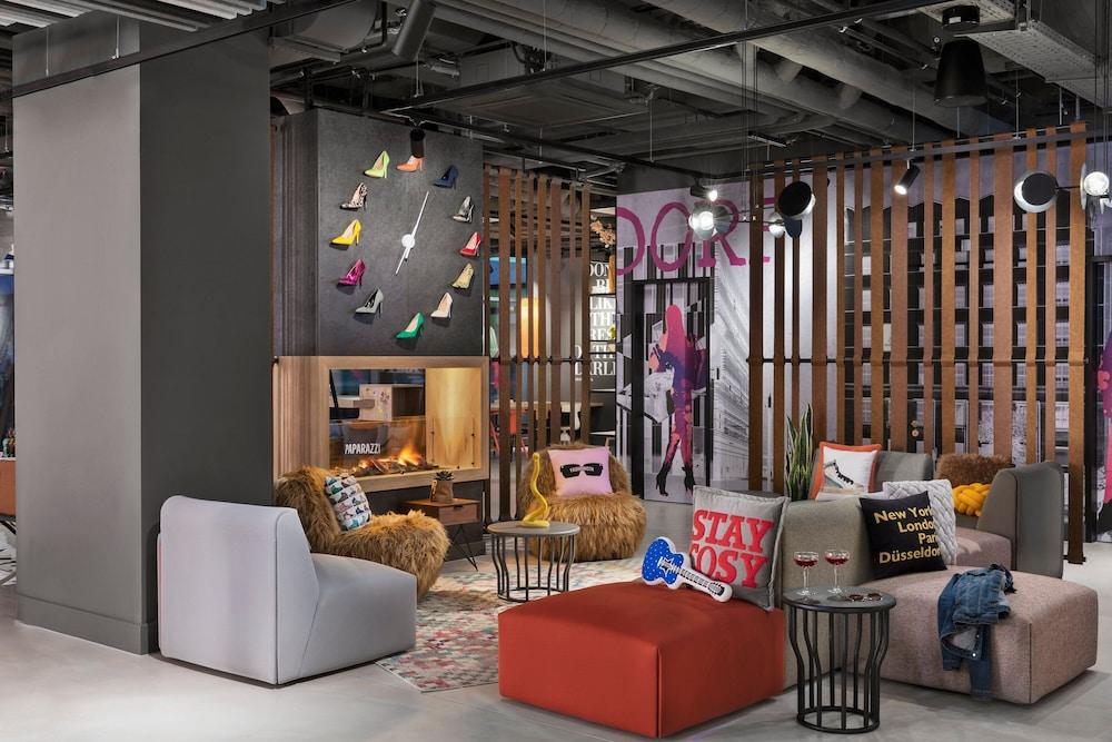 Moxy Dusseldorf City