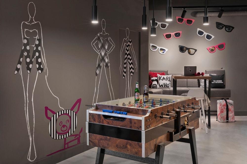 Moxy Dusseldorf City