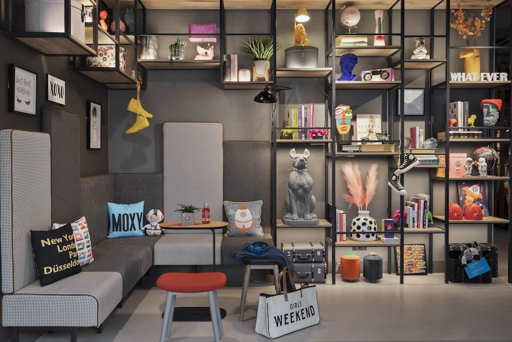 Moxy Dusseldorf City