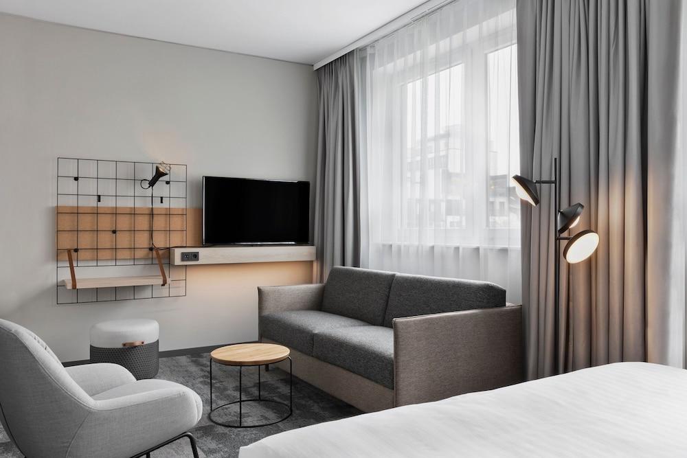 Moxy Dusseldorf City