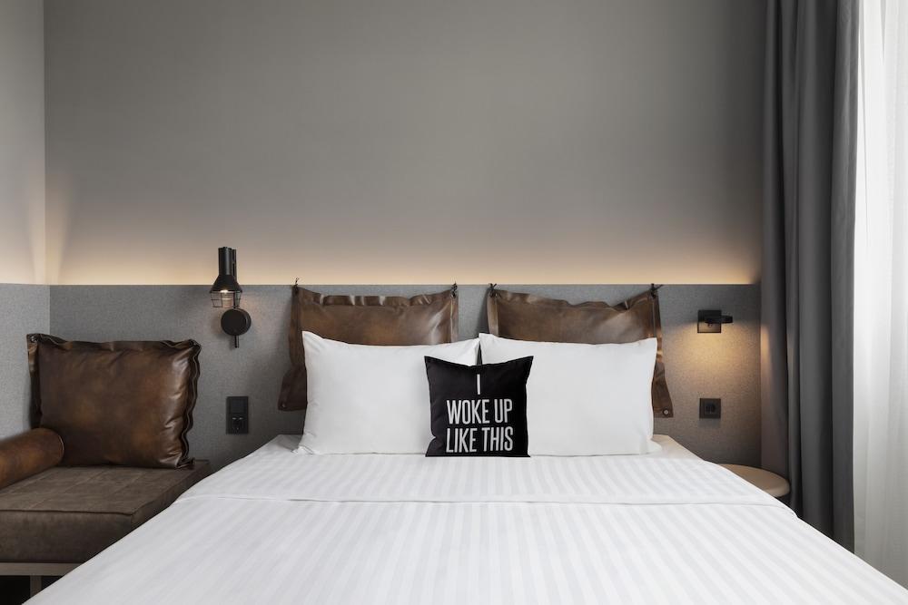 Moxy Dusseldorf City