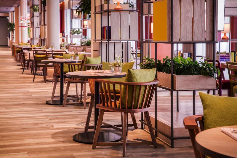 IntercityHotel Amsterdam Airport
