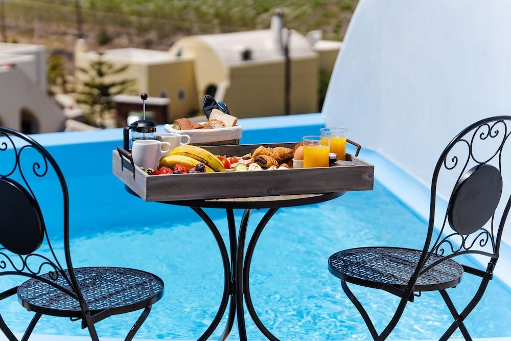 Aegean Blue Luxury Suites