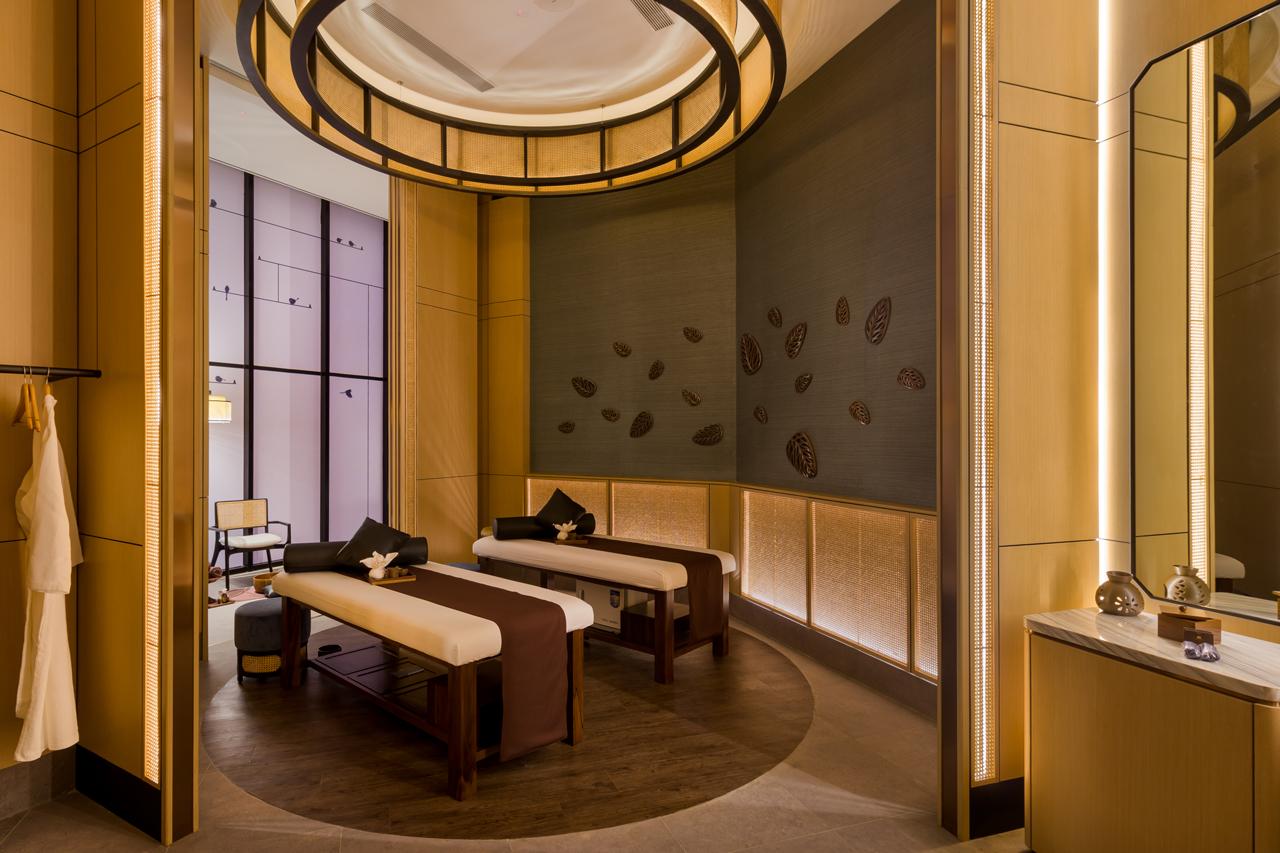 M Resort & Hotel