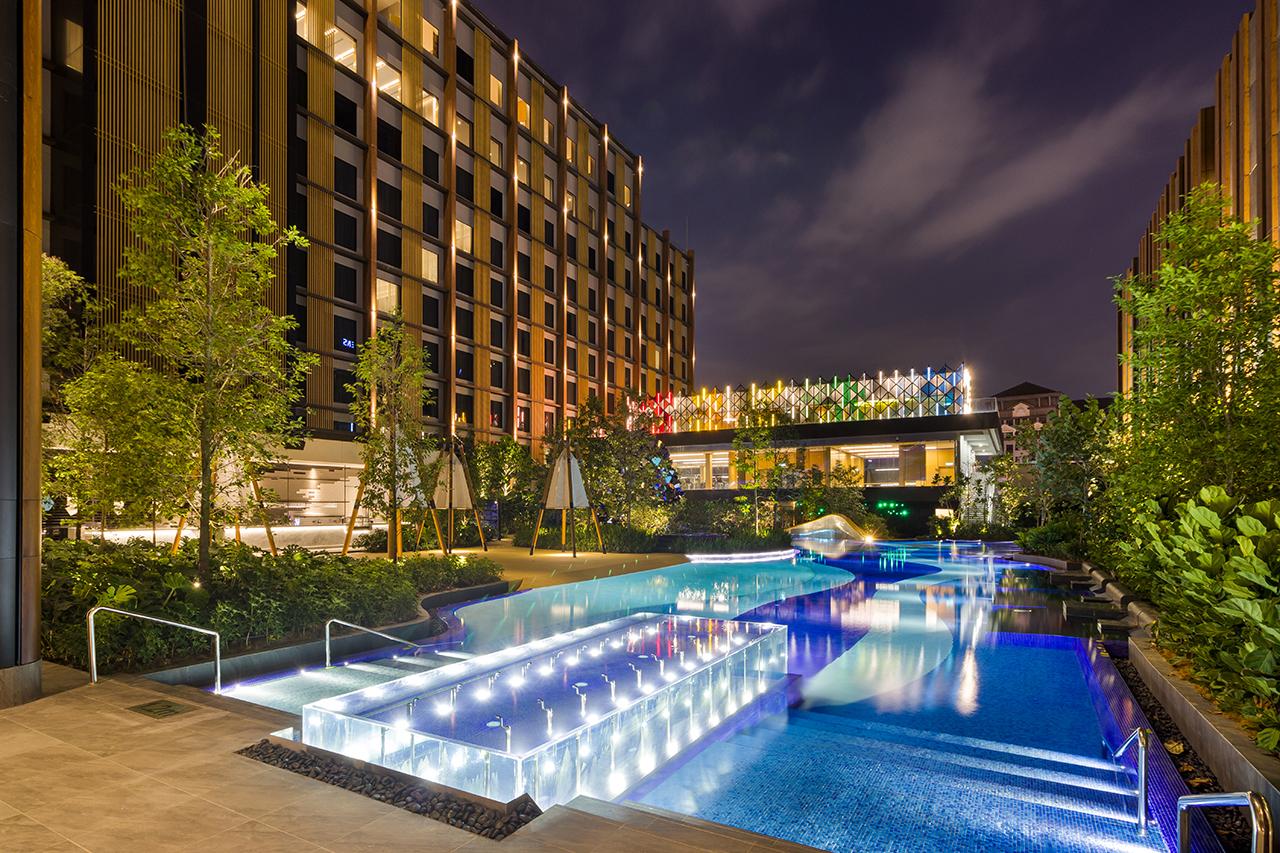 M Resort & Hotel